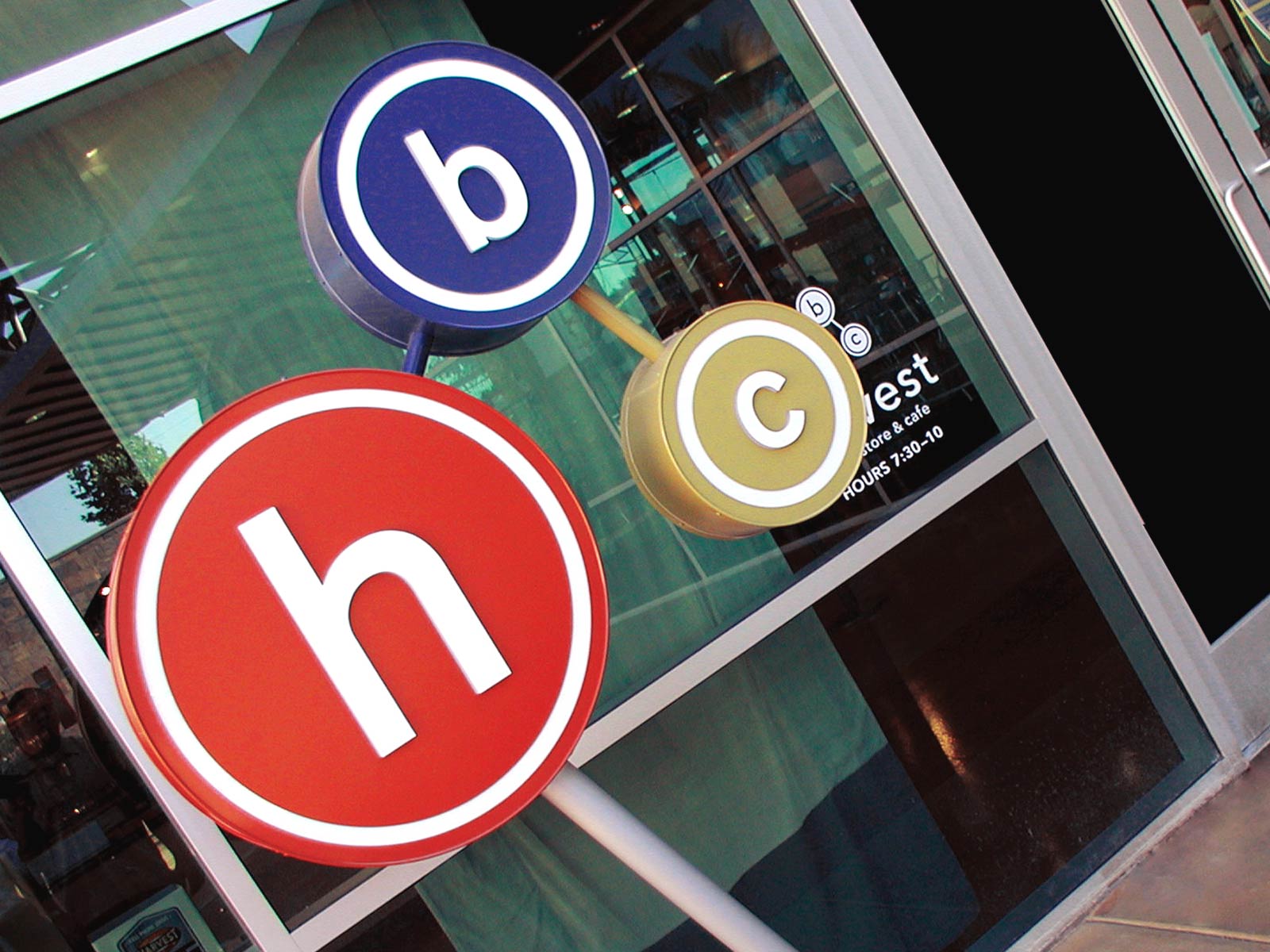 Harvest Church Riverside Environmental, Signage & Wayfinding