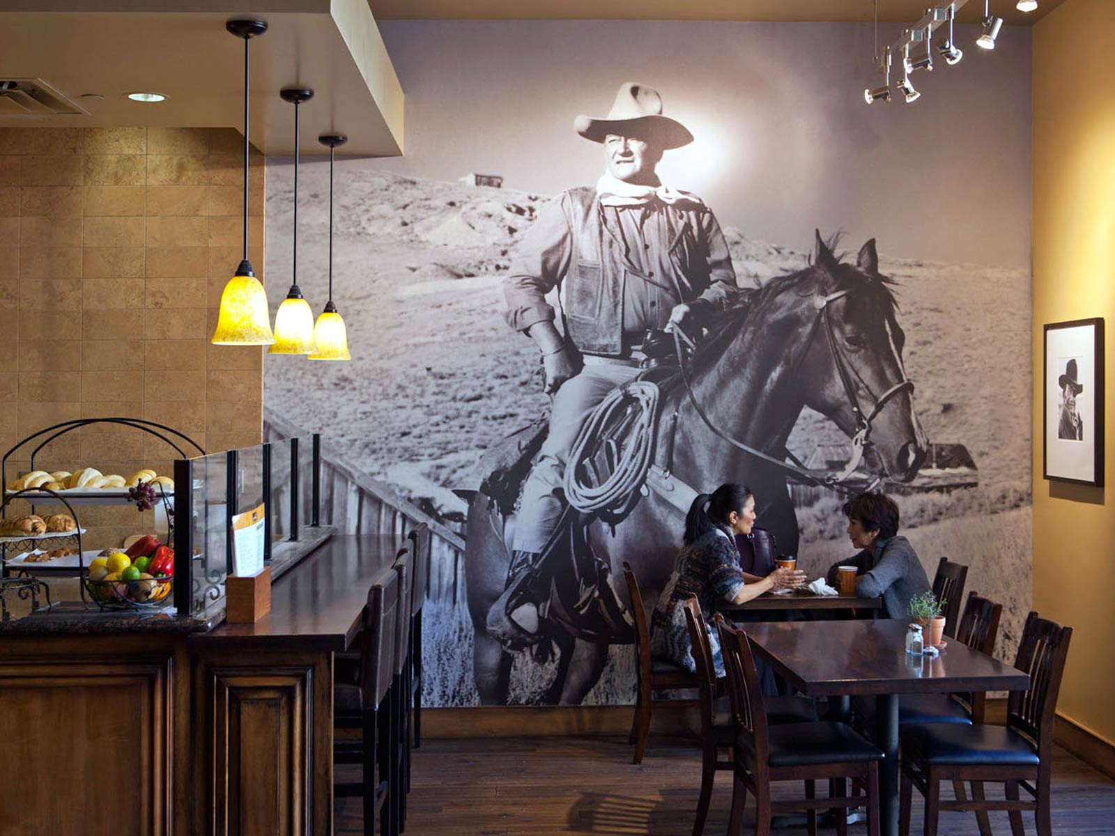 Pain du Monde Cafe Interior Design in Fashion Island